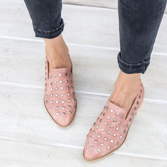 Low Shoes that will be the New Crush of your Skinny Jeans