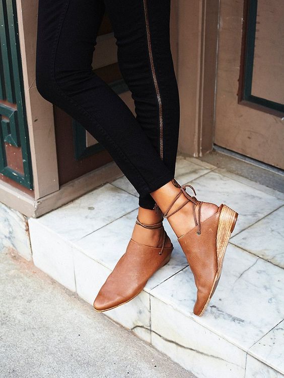 Low Shoes that will be the New Crush of your Skinny Jeans