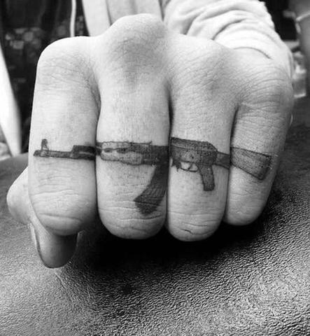 dedos tatuajes12