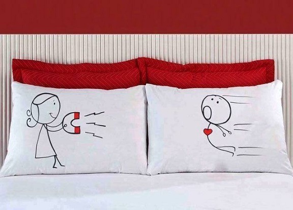 romantic pillows