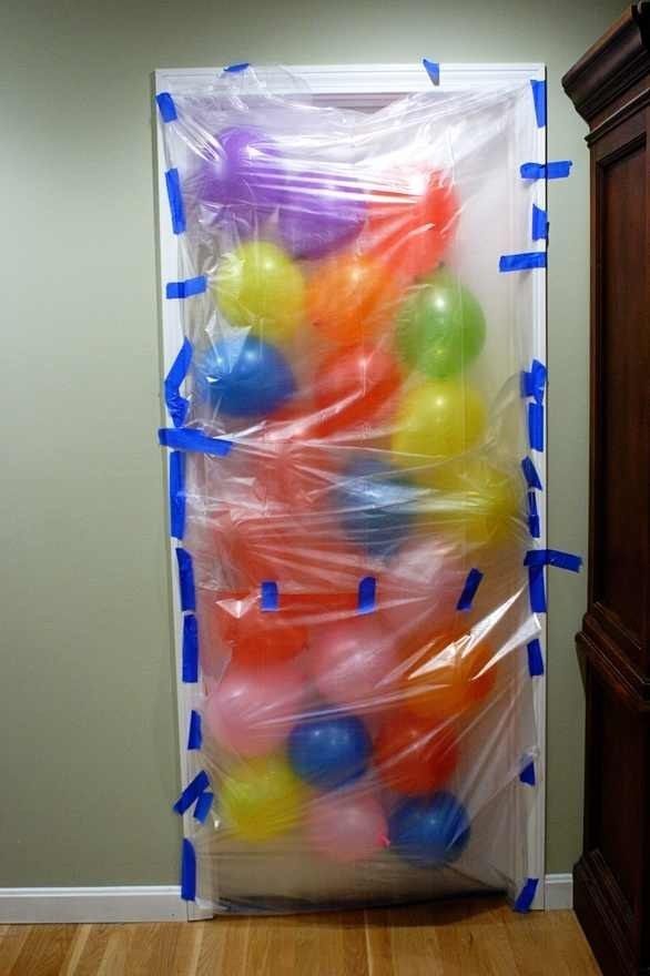 door balloon