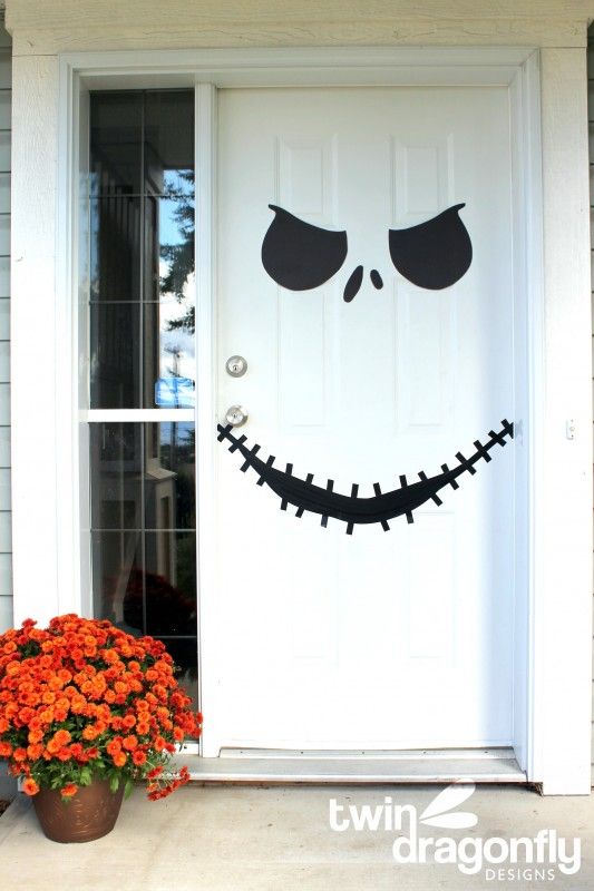 repetir actualizar periodista 13 Ideas para convertir tu puerta en un aterrador monstruo este Halloween |  Es la Moda