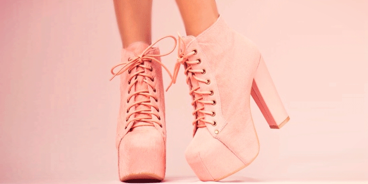 Las 11 mejores prendas para combinar tus botas rosas | Es la Moda