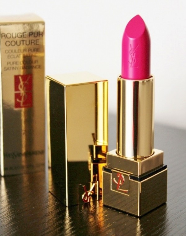 YSL Rouge Pur Couture in No. 19 Fuchsia