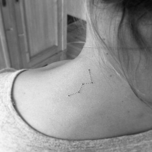 constelacion tattoo