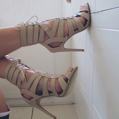 shoelace-heels