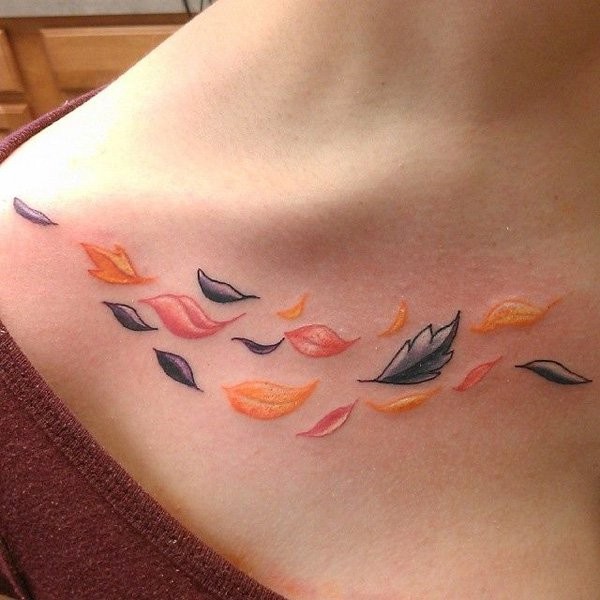 hojas tatuaje