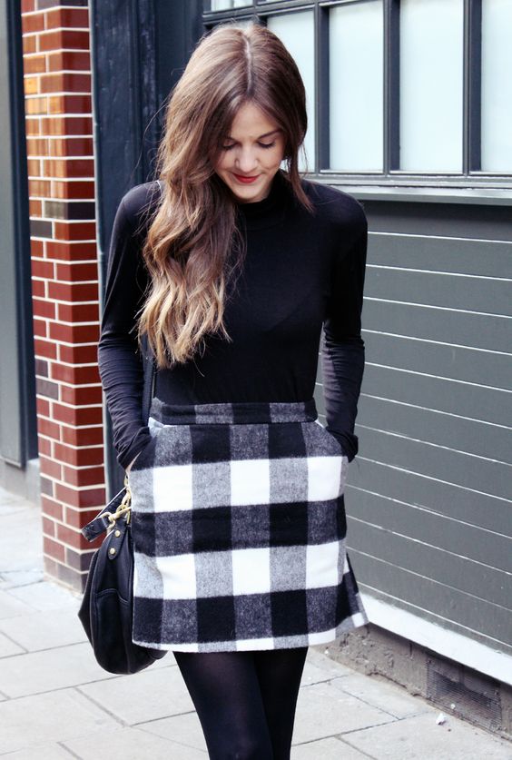 plaid skirt black