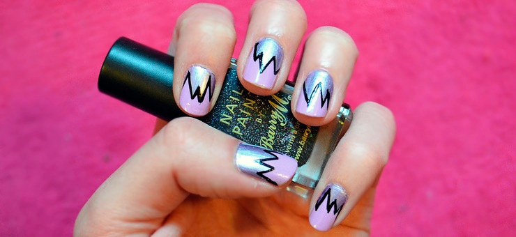 Tips para secar tus uñas rápido sin destruir tu obra de arte