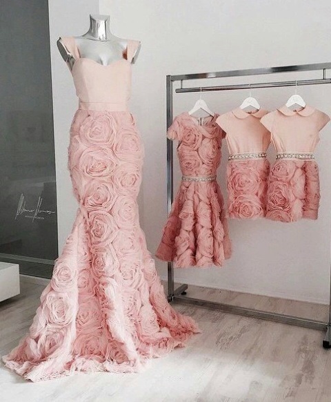 vestidos rosas