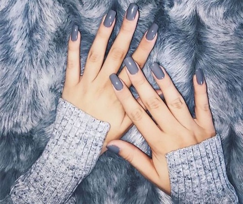 nails-gray