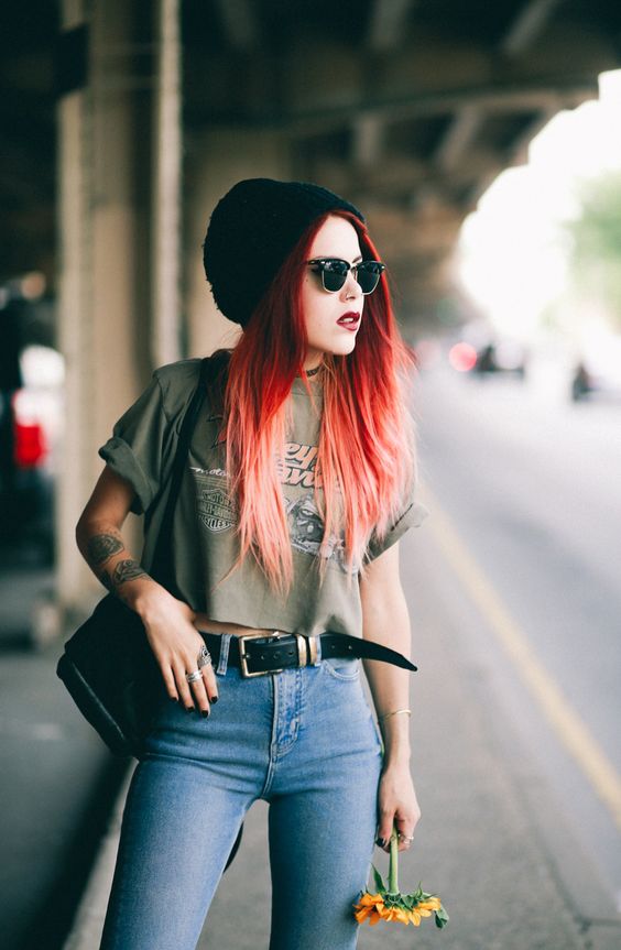 Razones por las que no deberías añadirle un cinturón a tus jeans | Moda