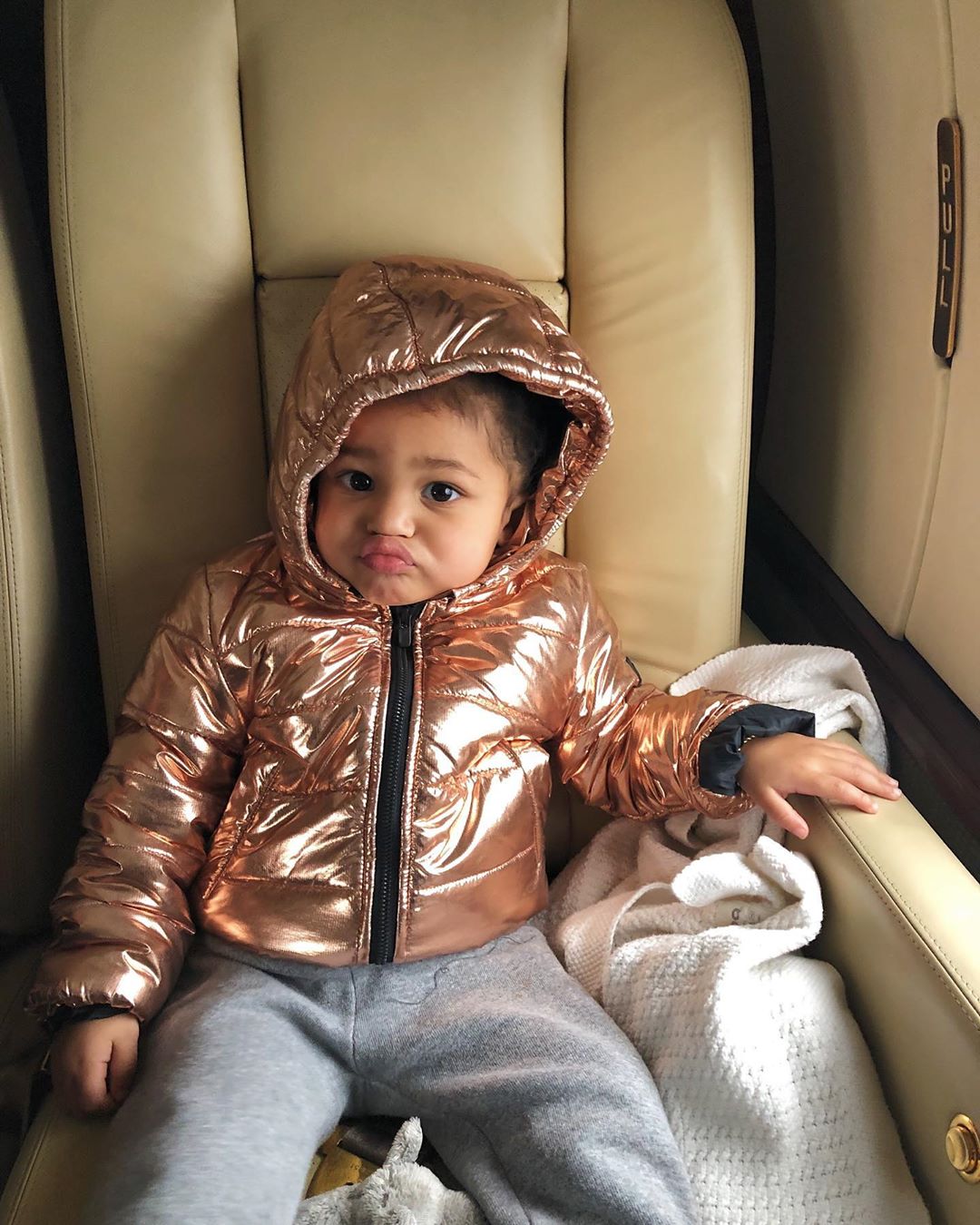 Kylie Jenner Compartió El Video Más Tierno De Stormi ¡y Es Imposible Dejar De Verlo Es La Moda 