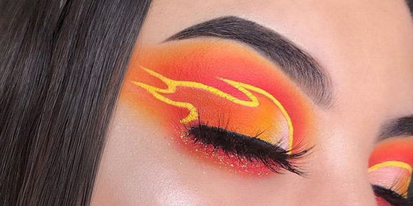 Maquillaje con flamas para una mirada más ardiente