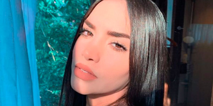 Kimberly Loaiza y su nuevo look de sirenita sexy