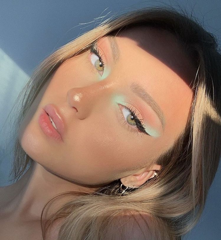 Maquillajes para tus ojos más fáciles que la tabla del uno