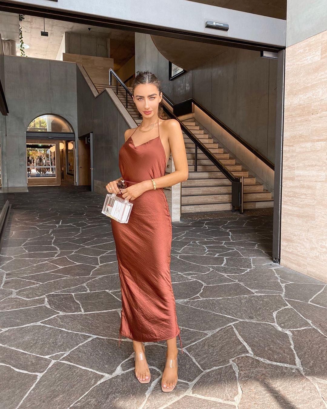 Cómo lucir hermosa con un vestido terracota Es la Moda