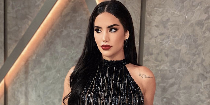 Kimberly Loaiza desató sus curvas para Halloween
