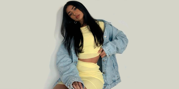 Outfits amarillos para darle la bienvenida a la Primavera