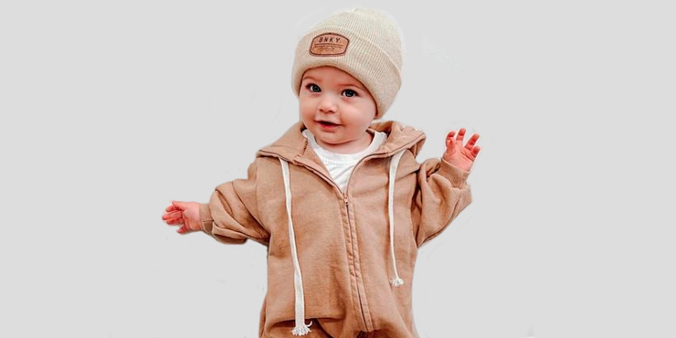 Prendas de invierno que debes conseguirle a tu bebé