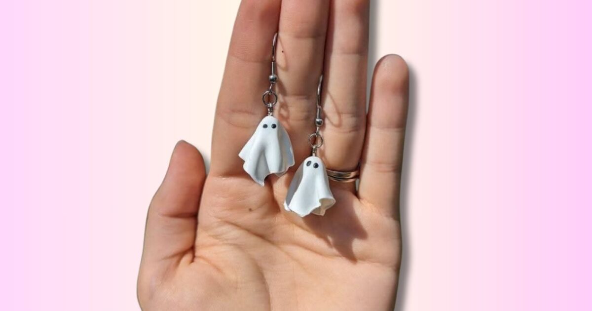 Hazlos Tú Misma: Aretes Súper Spooky con Silicón para Halloween